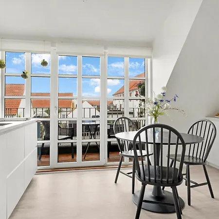 Cozy For Rent On Vrenstedvej 12b *